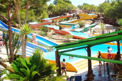 Aquapark vattenland i Rojales